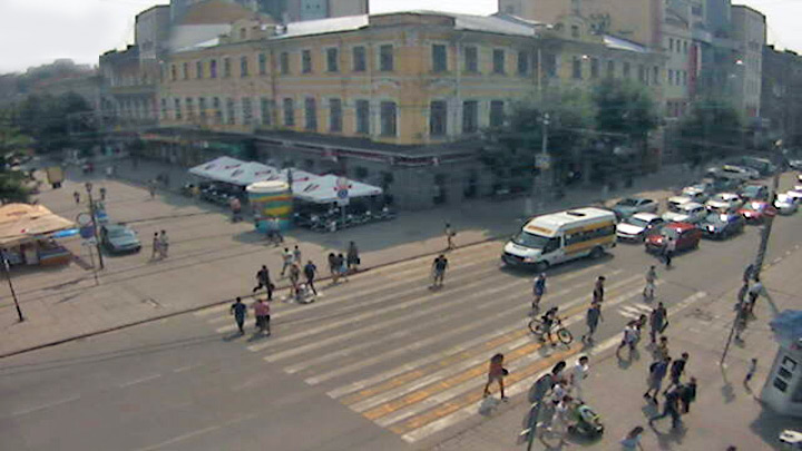 Онлайн веб-камера на проспекте Кирова в Саратове